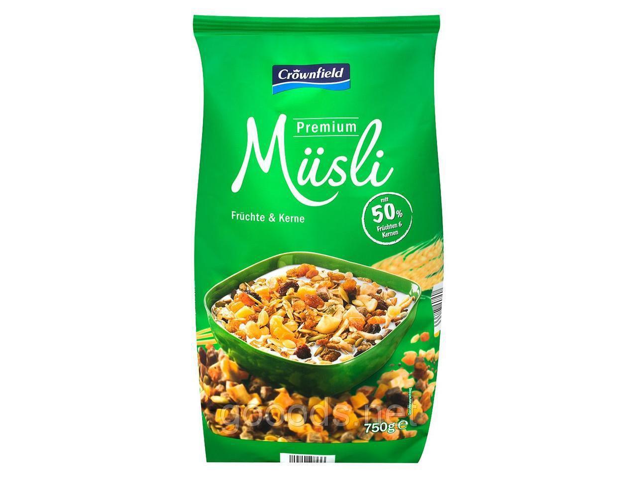 Мюслі Sniadaniowe Crownfield зі злаками, родзинками та горіхами 750 г Німеччина