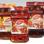 В'ялені помідори в олії з травами та насінням гарбуза Sottile Gusto 270 г Польща