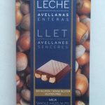 Шоколад молочний Torras з цільним лісовим горіхом Іспанія 200г