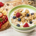 Мюслі з журавлиною Vitanella Granola Польща 350г