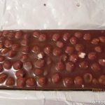 Шоколад молочний з цільним лісовим горіхом Edeka Tasty Choco Nut Crunchy Німеччина 200г