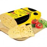 Сир напівтвердий Serenada Krolewiecki Szwajcar 1 кг Польща