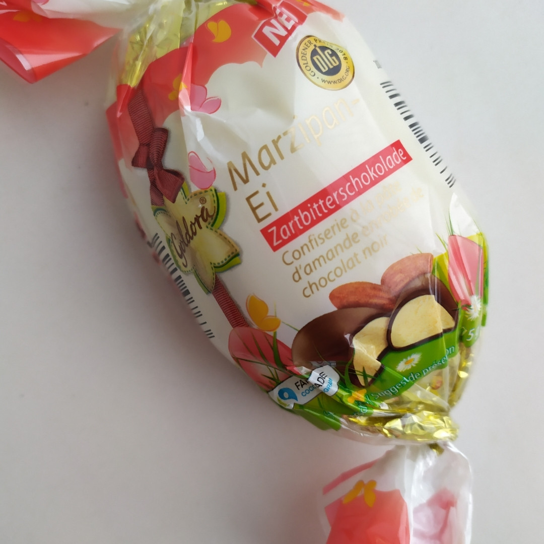 Марципан у чорному шоколаді Goldora Edelmarzipan 175 г Німеччина