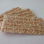 Цукерки (козинаки) кунжут у карамелі у формі пластинок Sesam 108 г (4х27 г) Польща