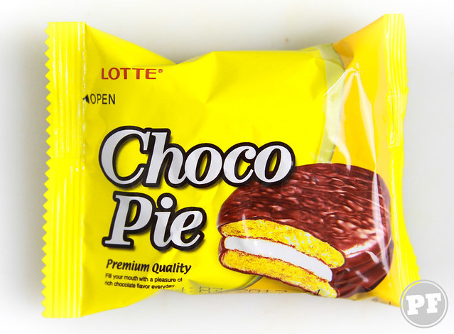 Печиво (Тістечко) шоколадне Choco Pie LOTTE Чоко пай Банан 28г Ю. Корея