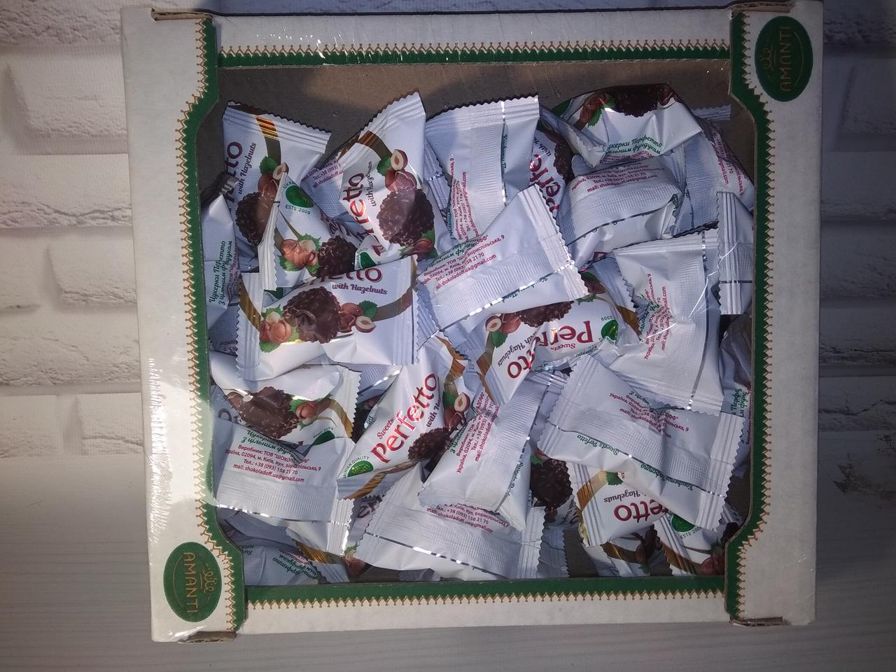 Цукерки "Перфетто" з цільним фундуком Amanti Україна, 500 кг