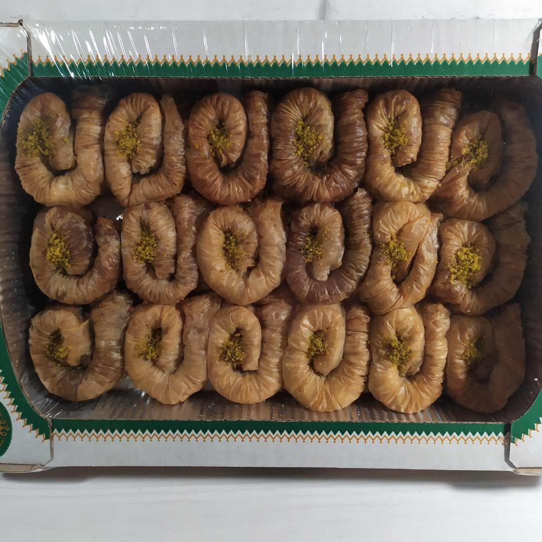 Пахула з фісташкою і волоським горіхом "Імператорська сарма" Amanti, 1 кг