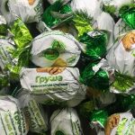 Цукерки груша з волоським горіхом у шоколаді Amanti Україна, 1 кг