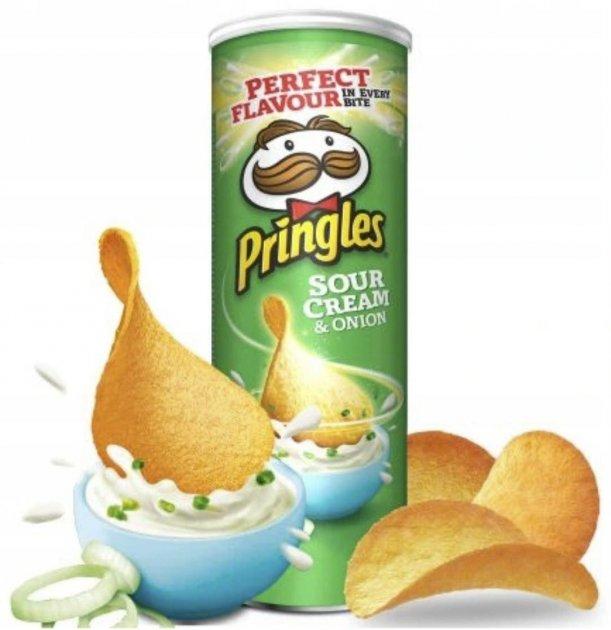 Чипси сметана та зелена цибуля Pringles Sour cream & Onion,130 г