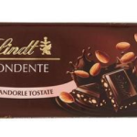 Шоколад чорний із підсмаженим мигдалем Lindt fondente con mandorle tostate 100 г Швейцарія