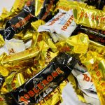 Швейцарський шоколад МІКС з медом і мигдалевою нугою Tobleron 500 г Швейцарія