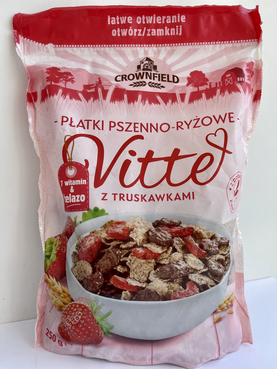 Пластівці рисові та пшеничні з полуницею Crownfield Vitte z truskawkami Польща 250 г