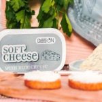 Крем-сир із блакитним сиром Cheeson Soft Cheese WITH BLUE CHEESE 150 г Іспанія