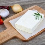 Сир Бринза "Болгарська" 30% (250-350г 1 шт) 1 кг Україна