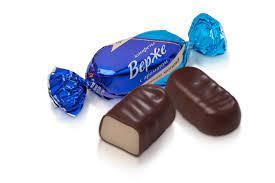 Цукерки глазуровані зі смаком топленого молока "Верже" ТМ Бісквіт шоколад" 250г