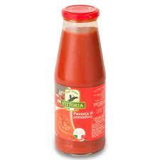 Томатне пюре Passata di pomodoro VIttoria 700 г Італія
