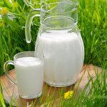 Молоко 3.2% жир.Mlekpol Mleko 1 л Польща