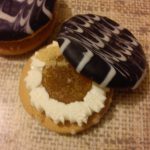 Печиво бісквітне з шоколадним кремом та абрикосовим джемом Bonitki Kremowki 330г Польща