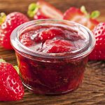 Джем клубничный с низким содержанием сахара Lowicz 260г  Польша