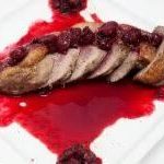 Соус із чорноплідної горобини до м'яса та сирів Helcom Aronia do mies i serow 200 г Польща