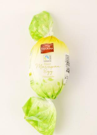 Яйце Марципан з ананасом у молочному шоколаді Favorina Marzipan Egg Pineapple 100 г Німеччина