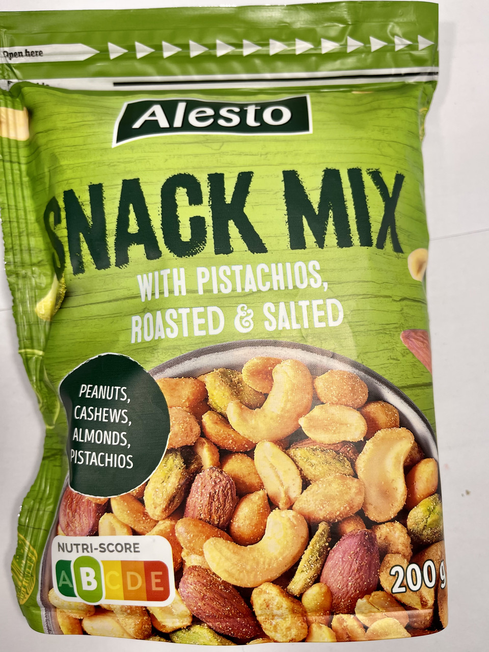 Горіховий мікс з Фісташками та сіллю Alesto Snack Mix With Pistachios, roasted&salted 200г Польща