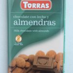Шоколад без цукру Torras молочний з мигдалем Іспанія 75г