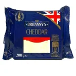 Сир твердий Чеддер Britanny's Cheddar 200г Польща