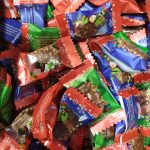 Цукерки Новорічний Мікс фігурки праліне з кремовою начинкою Baron 1 кг Польща