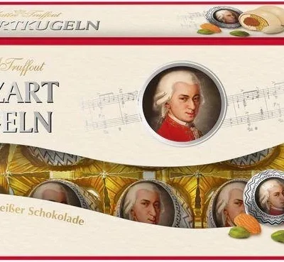 Цукерки в білому шоколаді Maitre Truffout MOZART KUGELN 200г Австрія