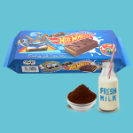 Тістечне бісквітне з молочним кремом у шоколаді Freddi Hot Wheels (8*30г) 240г Італія