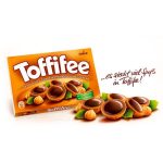 Цукерки Toffifee фундук у карамелі з кремовою нугою і шоколадом (3штх125г) 375г Німеччина