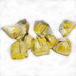 Цукерки шоколадні з лікером Адвокат Mieszko Amoretta Delice z dodatkiem advokatu 1кг Польща