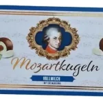 Цукерки марципанові з фісташкою в молочному шоколаді Chateau Mozartkugeln 200 г Німеччина