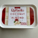 Шоколадно-кокосова з мигдальним трюфелем паста (крем) Raffaello Польща 500 г