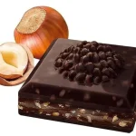 Шоколад чорний 70% з фундуком Ferrero Rocher Zartbitter  90г Італія