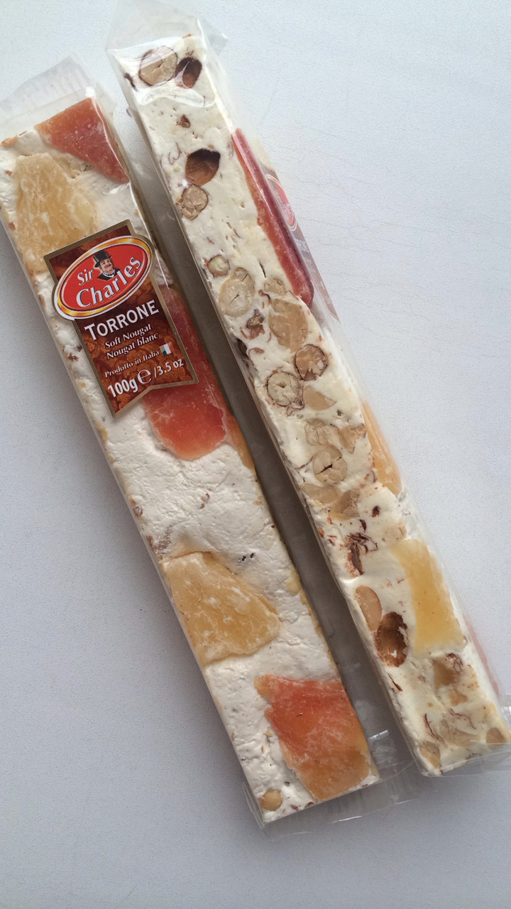 Біла Нуга з арахісом і сухофруктами Sir Charles Італія 100г